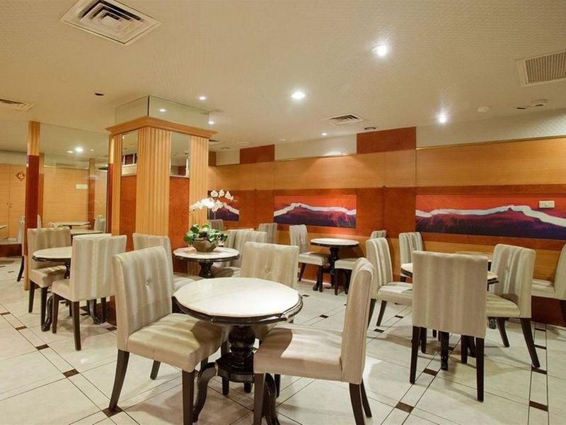 Charming Castle Hotel Taipei Exterior photo